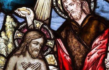church-window-1016443_640