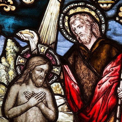 church-window-1016443_640